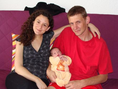 voici mon frere, ma belle soeur et ma ni�ce